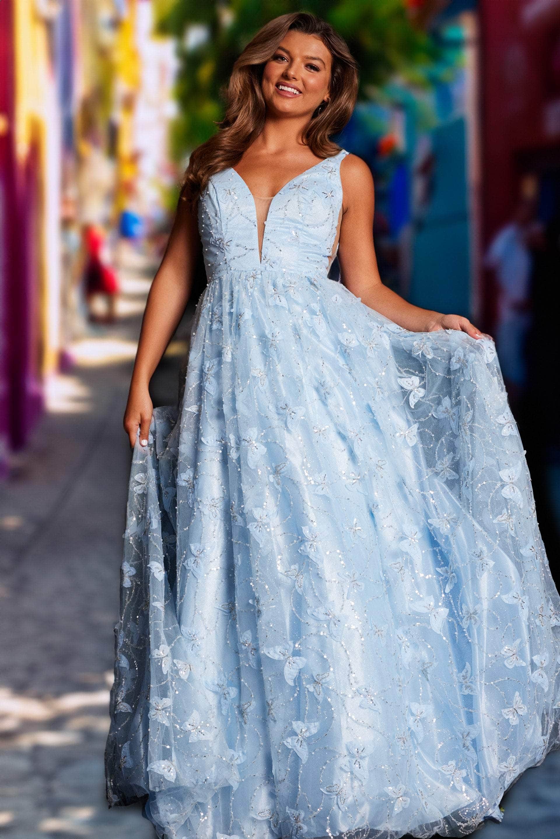 Transform Into a Butterfly When You Slip on Any of These Ethereal Wing Gowns  | Butterfly dress, Butterfly wing dress, Stunning dresses